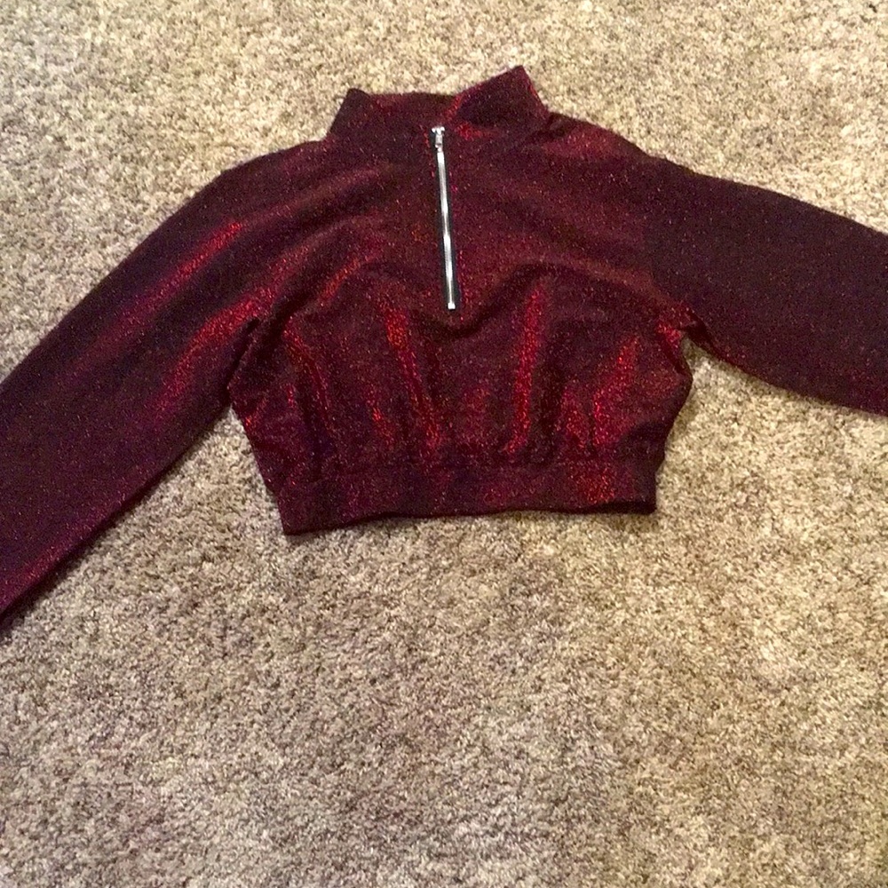 Sparkling red long sleeve crop top
